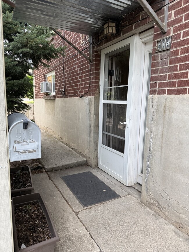 Photo - 603 Brixen Ct E Unit 1