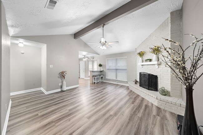 Photo - 4526 Sloangate Dr