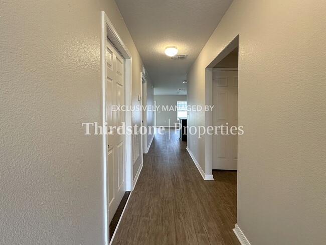 Photo - 37 Wood Amber Ln Unidad A