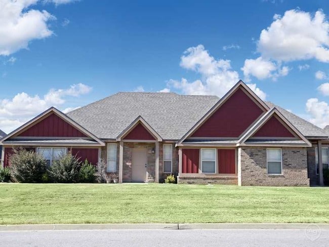 2 Car garage duplex