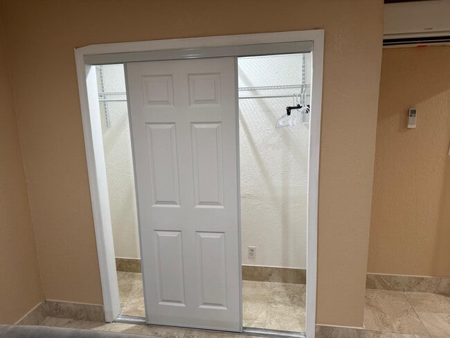 Photo - 816 Greenbriar Dr