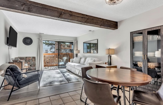 Photo - 1901 Clear Creek Dr Unidad Silver Queen Condos