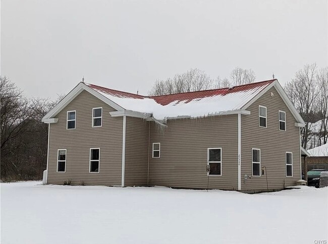 Building Photo - 27339 Rutland Hollow Rd Unit Apt 1
