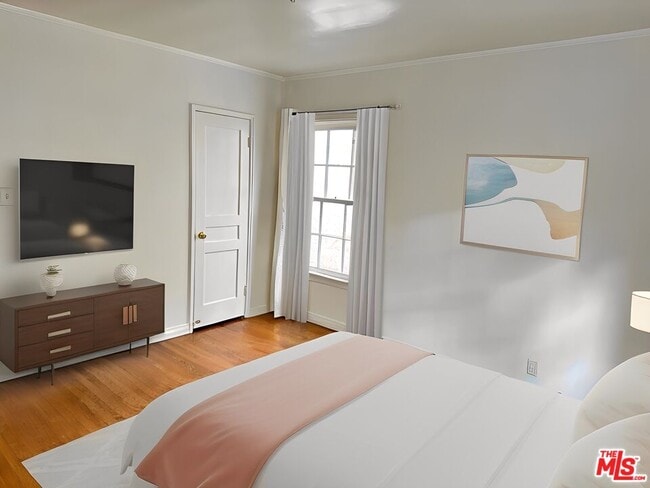 Photo - 325 N Palm Dr Unidad A