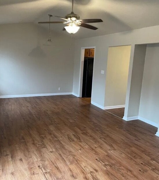 Photo - "Charming 3-Bedroom Retreat with Fireplace in Prime Jonesboro Location!" Unidad B