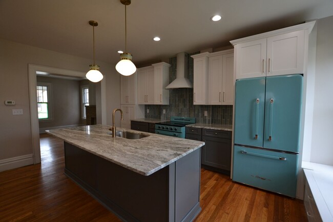 Newly Renovated 4 Bedroom Near Franklin Park - Newly Renovated 4 Bedroom Near Franklin Park Casa