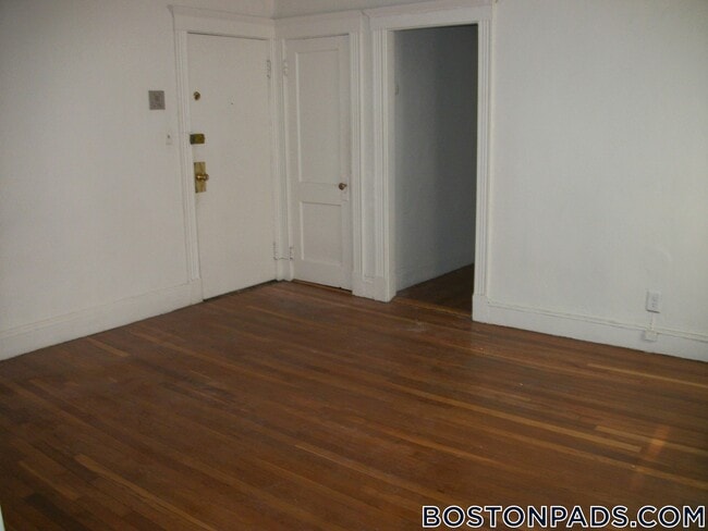 Photo - 231 Park Dr Unit 2