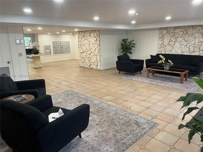 Photo - 1205 Mariposa Ave Unit 428