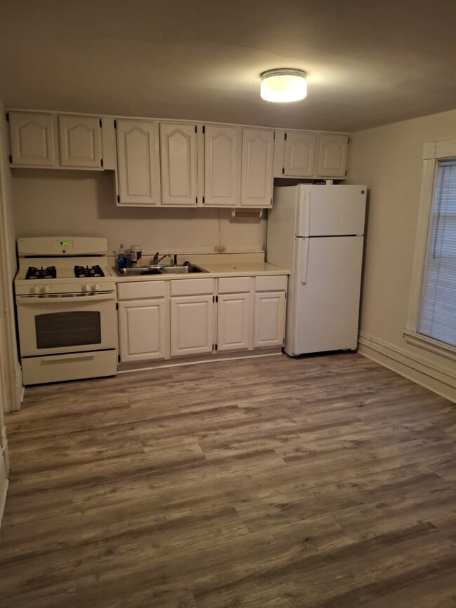 Photo - 661 Lovett Ave SE Unit Downtown EGR Utilities In