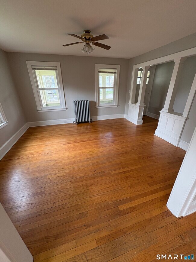 Photo - 250 Deerfield Rd