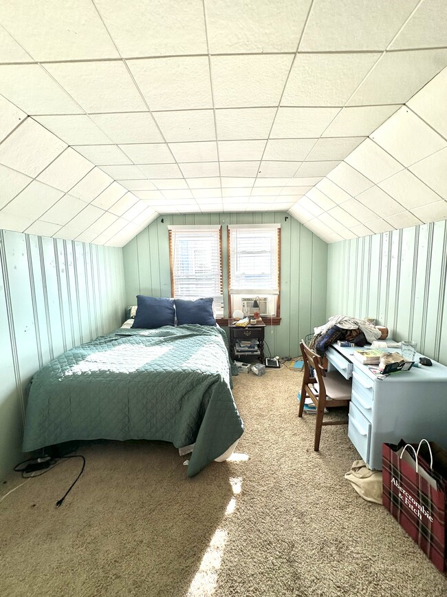 Building Photo - 510 Auburndale Ave Unit House