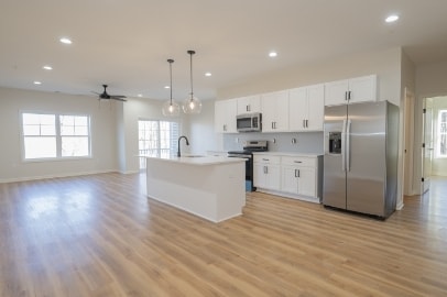 Photo - 128 Brenleigh Ct