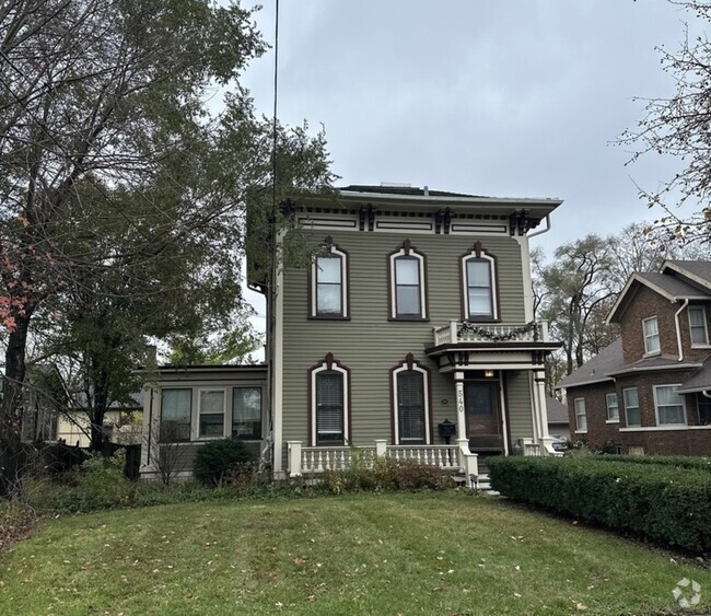 Building Photo - 540 Garfield Ave Rental