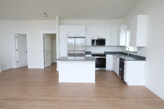 Photo - 12903 SE Ridgecrest Rd