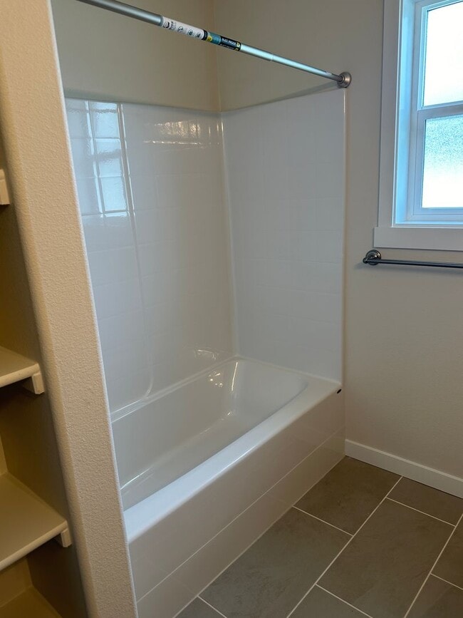 Photo - Alderbrook Homes, Newer Construction!