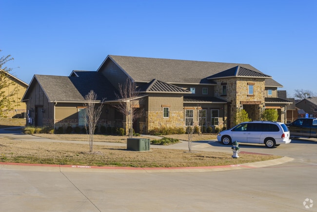 Photo - SilverLeaf Apartments at Gun Barrel City