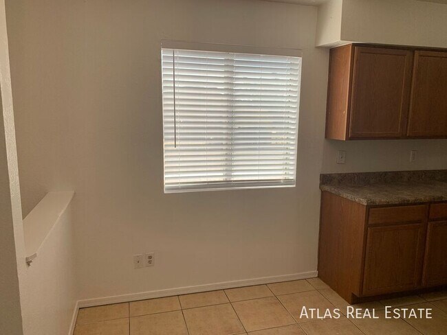 Photo - 128 W Inglewood St Unit 3