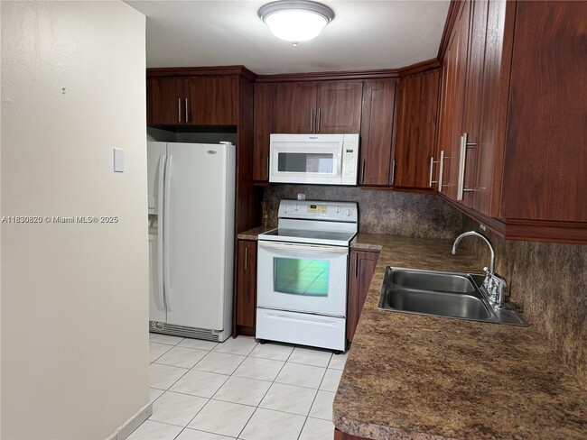 Photo - 14250 SW 62nd St Unit 524
