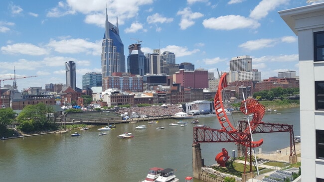 Building Photo - 2121 12th Ave S Unit A