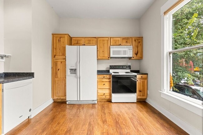 Photo - 2101 NW Hoyt St