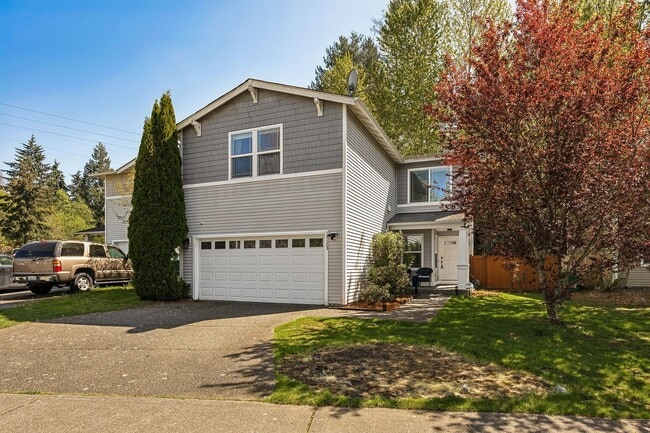 Building Photo - 3 Bedroom 2.5 bath Foxglove Meadows Home $3495.00