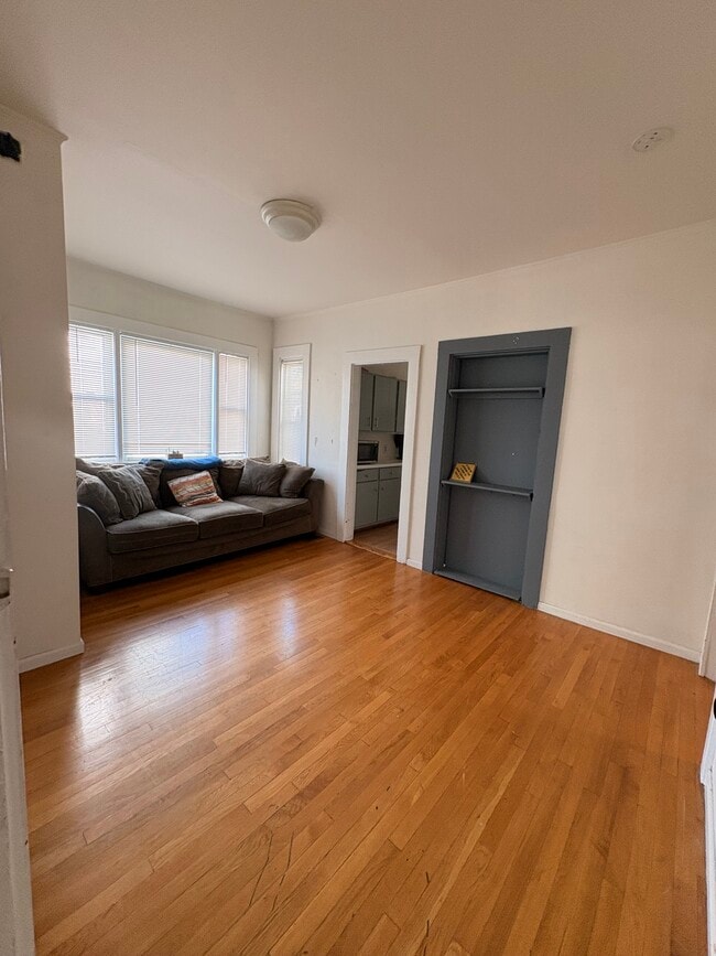 22 Judson St Unit Lower Unit