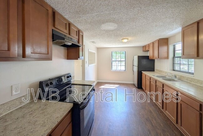 Photo - 6977 Hafford Ln