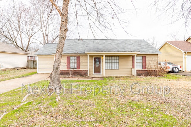 Building Photo - 10152 Yates Dr Rental