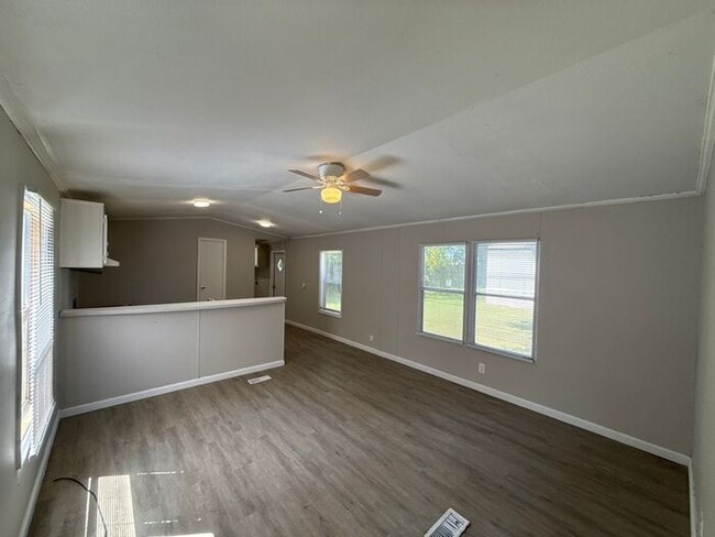 Photo - T.R. Lawing Realty Property