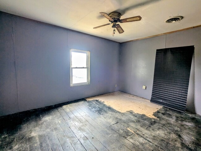 822 W Franklin St