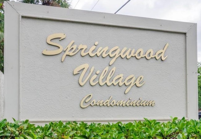 Photo - 129 Springwood Cir Unidad D