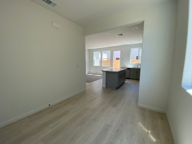 Photo - Spacious 4-Bedroom New Build in Prime Nort...