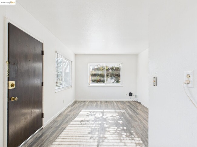 Photo - 3807 Opal St