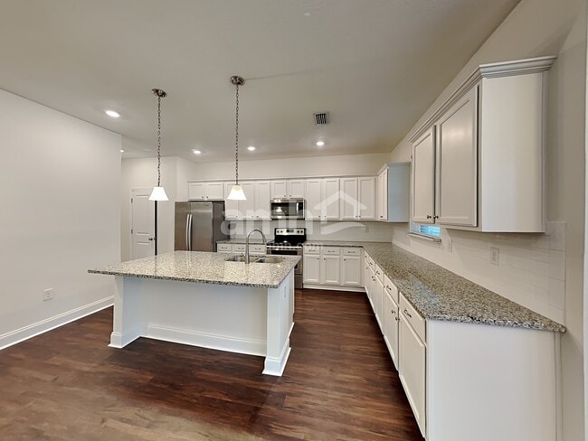 Photo - 405 Pine Terrace Dr