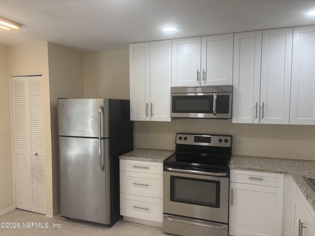 Photo - 7620 Baymeadows Cir W Unit 2246