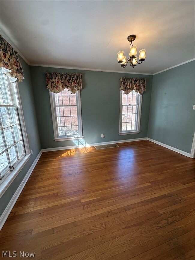 Photo - 1579 Laclede Rd