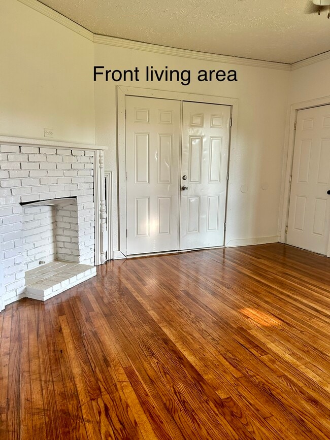 Photo - 1404 Callahan St