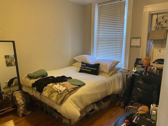 Photo - AMAZING 3 BED NORTH END UNIT!!!