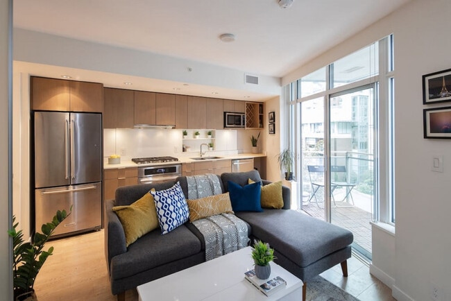 Building Photo - 161 E 1st Ave