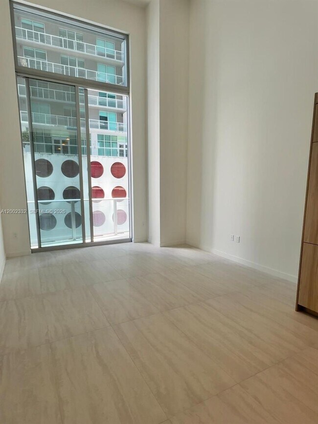 Photo - 77 SE 5th St Unit 1010