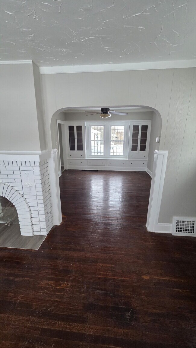 Photo - Coming Soon: 4 Bedroom 2 Bath - Split Level Single Family Home!