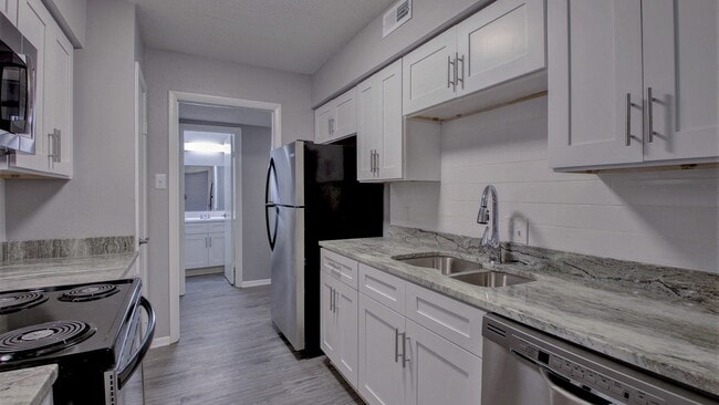 Renovated kitchens - Forest Place