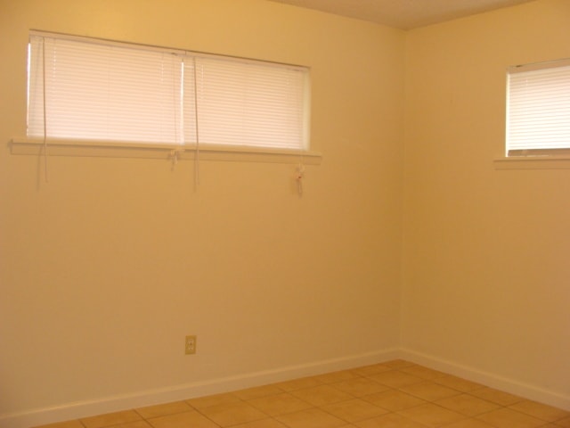 Photo - 1915 Beaumont St