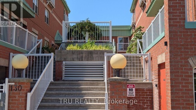 Photo - 130 Rochester St Unit 2