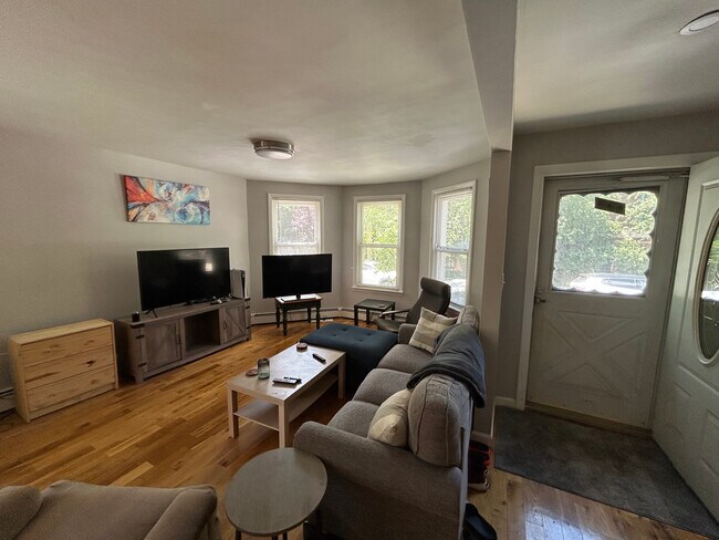 Photo - 420 Norfolk St Unit 420