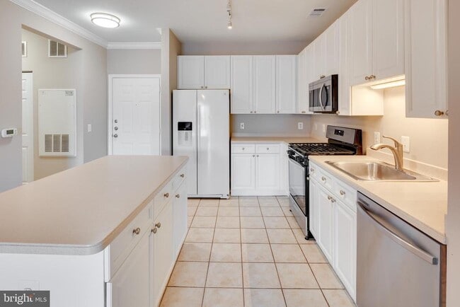 Photo - 9480 Virginia Center Blvd Unidad 308