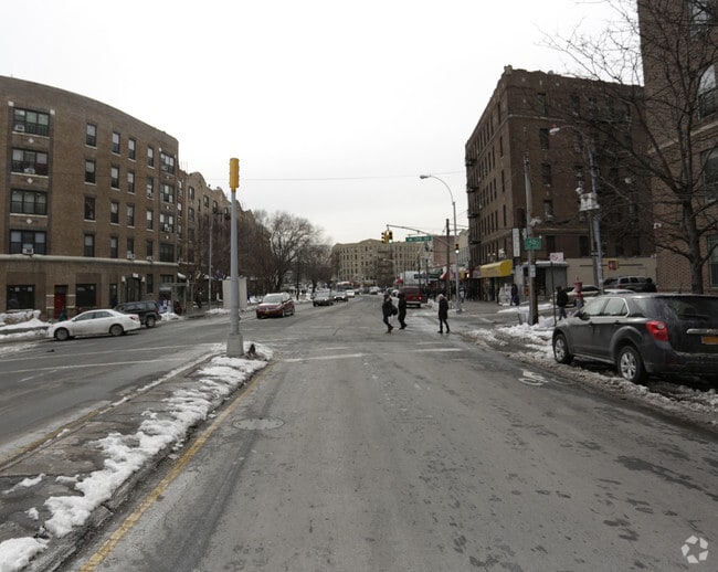 Photo - 2001 Dr Martin Luther King Jr Blvd