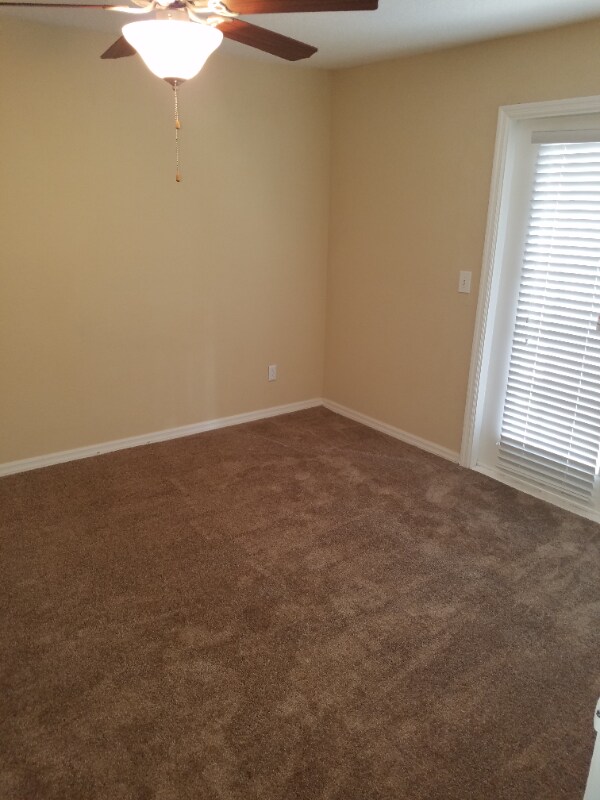 Photo - 1935 S Kirkman Rd