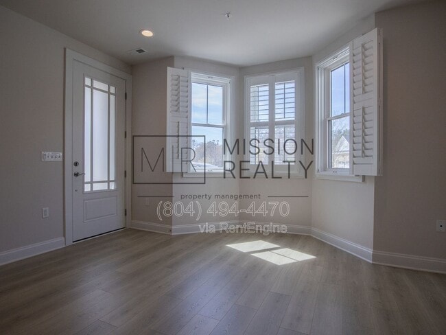 Photo - 1724 Old Brick Rd