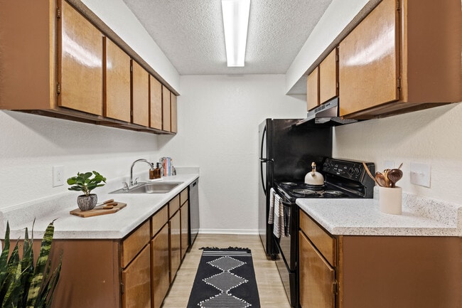 Coventry Park apartments — community photo